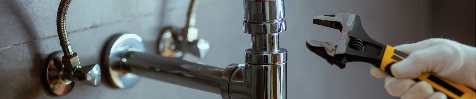 The Dangers of Ignoring Refrigerant Leaks in Your HVAC System